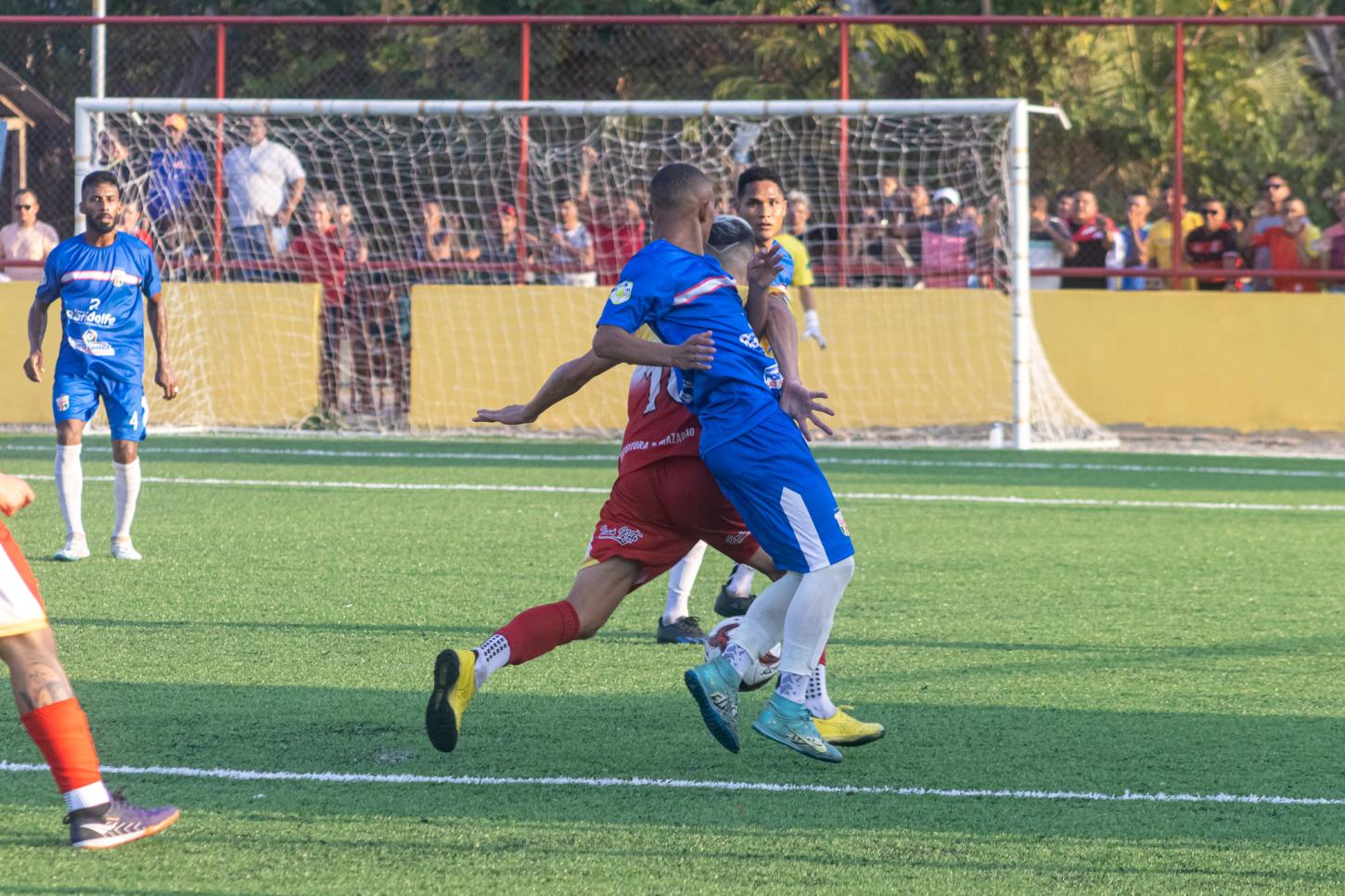 Porto Grande e Mazagão empatam em jogo eletrizante e decidem tudo na terça