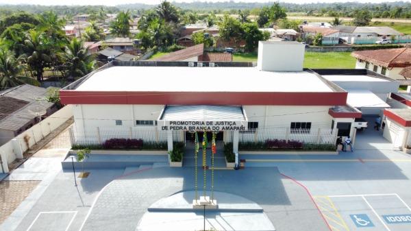 MP-AP garante transporte escolar fluvial para alunos da Escola Municipal do Riozinho