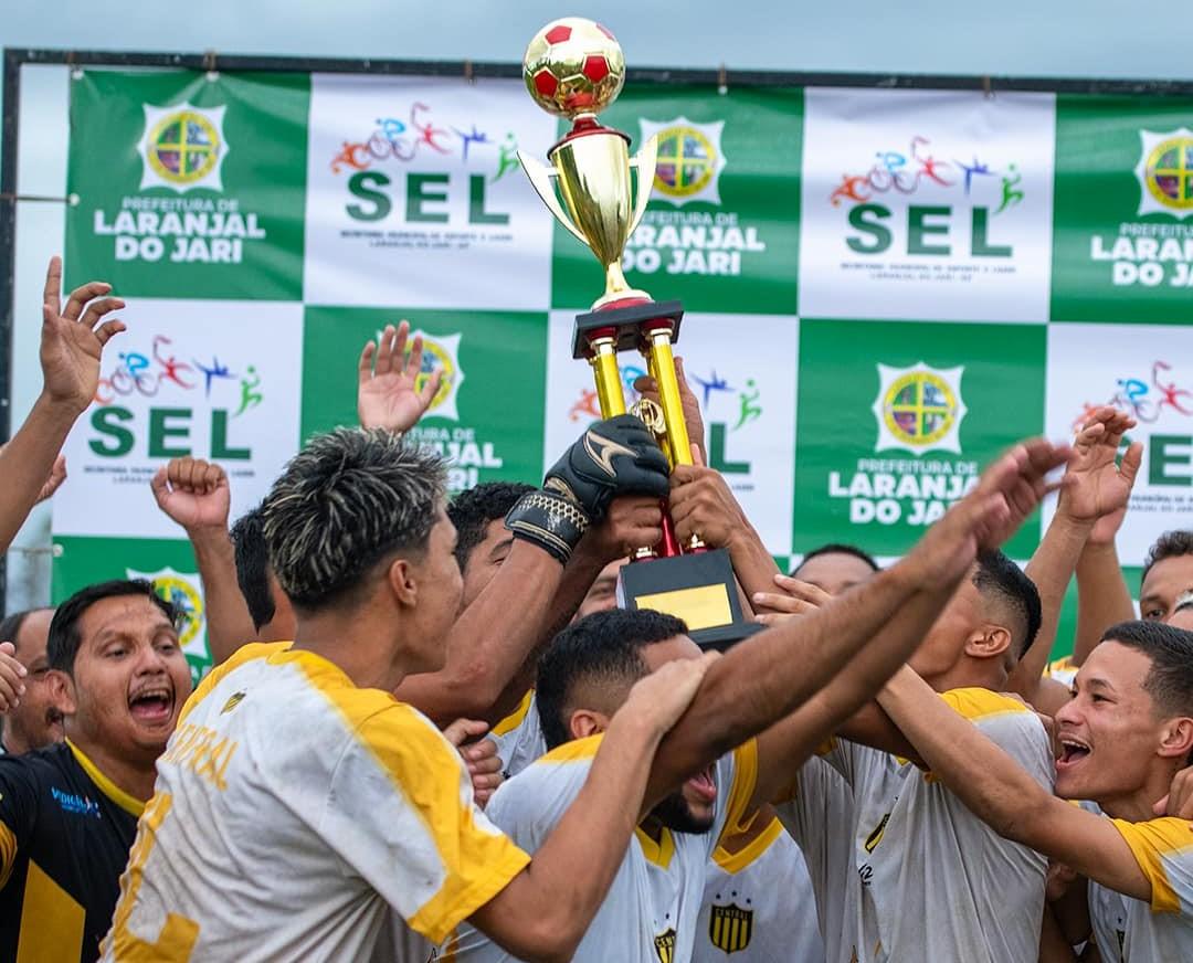 Prefeito de Laranjal do Jari celebra sucesso da Copa Zeca Madeiro e reafirma compromisso com o esporte