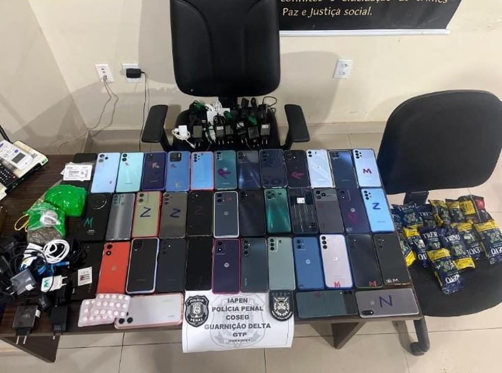 Ação policial frustra esquema de arremesso de drogas e celulares para dentro do Iapen