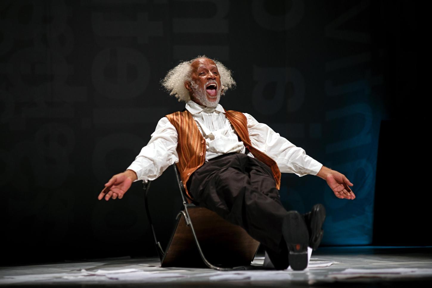 Monólogo “Traga-me a cabeça de Lima Barreto!” chega a Macapá