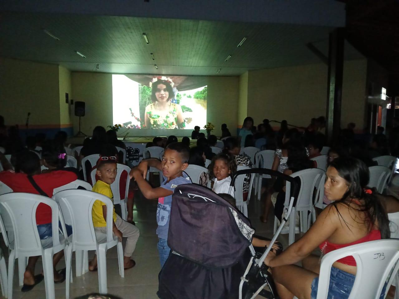 Projeto Cinema em Movimento leva sessões e oficinas gratuitas a Tartarugalzinho e Amapá