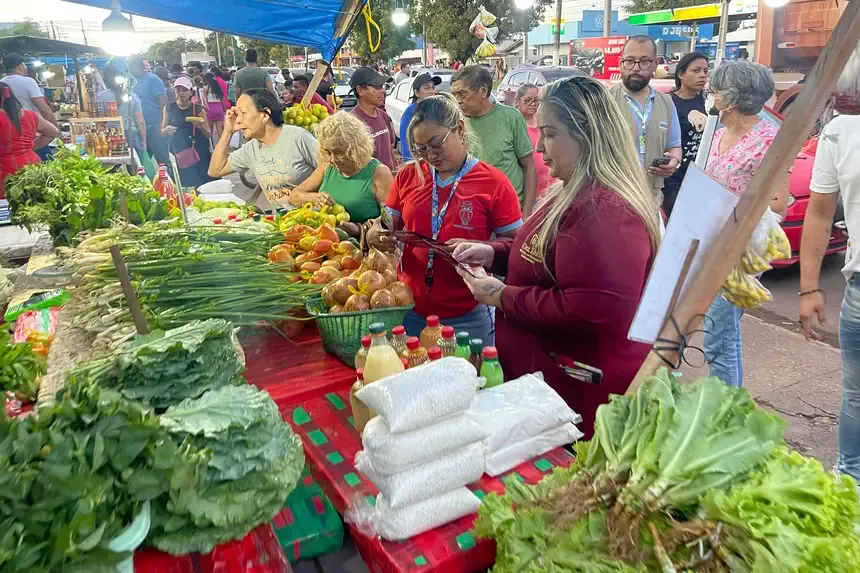 O sorriso que chega à feira: quando a saúde fura a bolha e toca a vida real