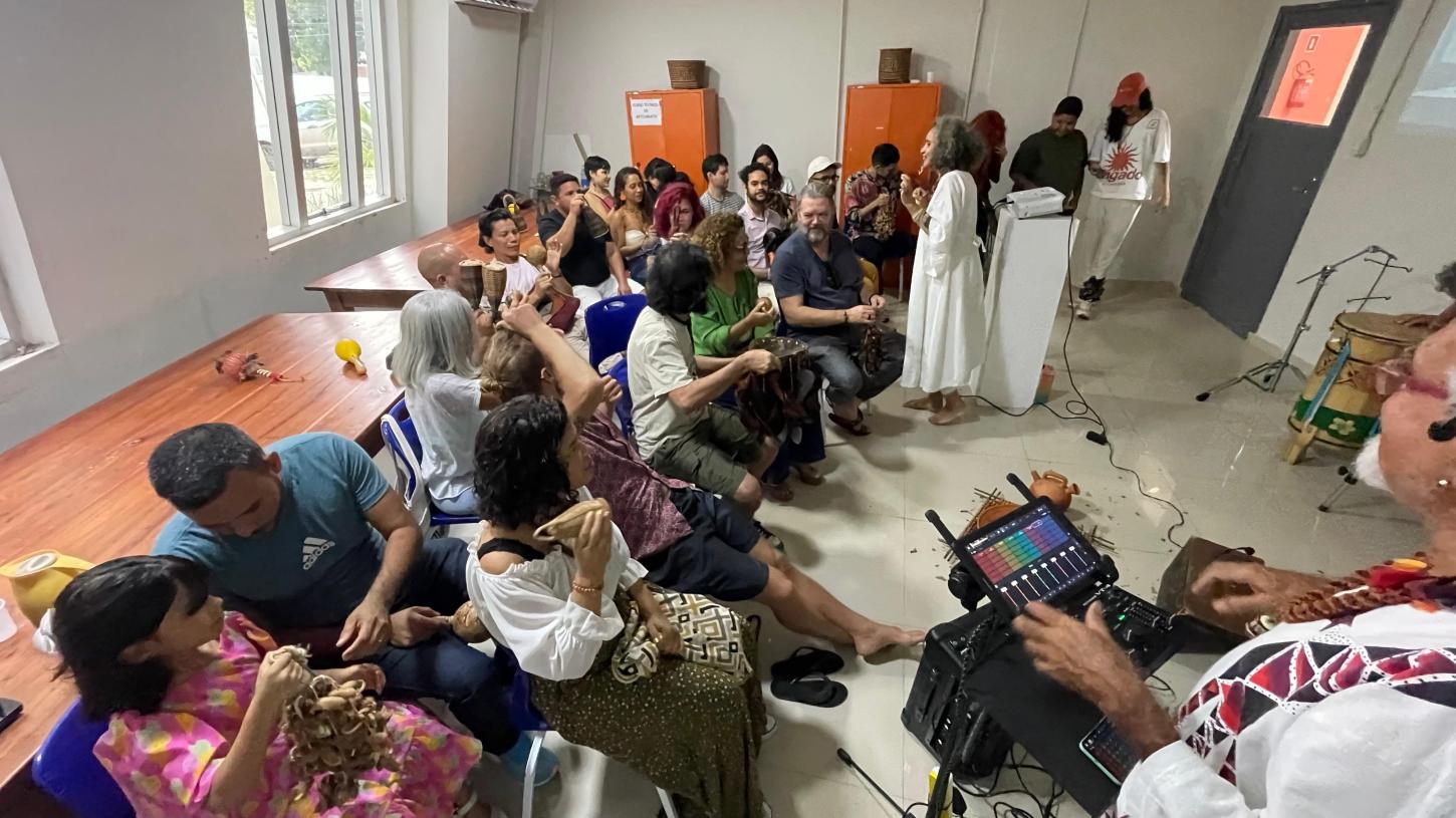 Bienal das Amazônias leva roda de conversa com artistas amapaenses à Cufa