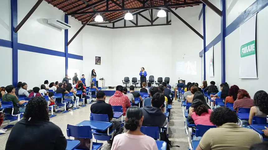 Enem 2025: Governo do Amapá lança cursinho gratuito para jovens da periferia