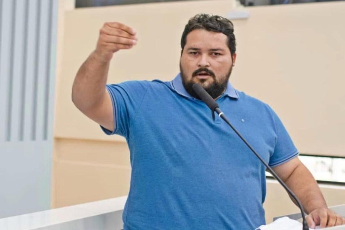 Oiapoque: prefeito e vice têm mandatos cassados, mas permanecem no cargo