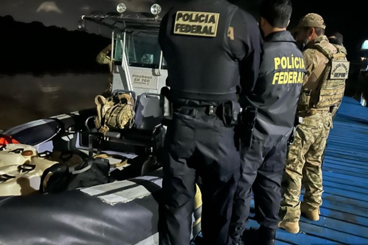 Predadores: PF prende falso professor e padrasto acusados de abuso infantil