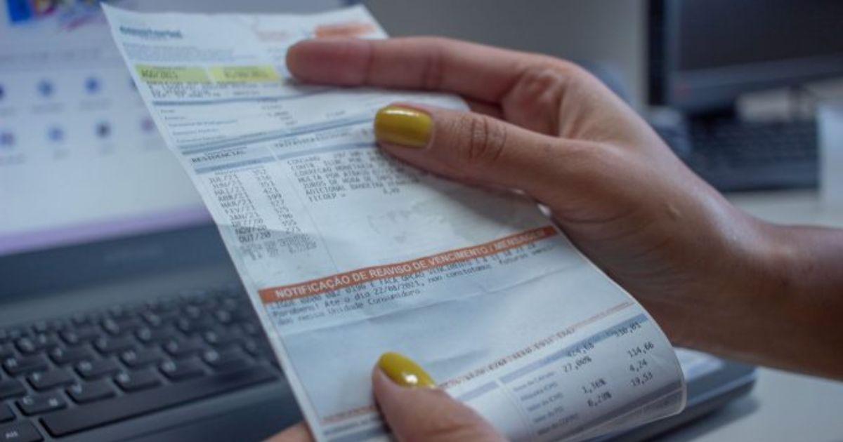 Agosto inicia com bandeira vermelha patamar 2 e aumento na conta de energia