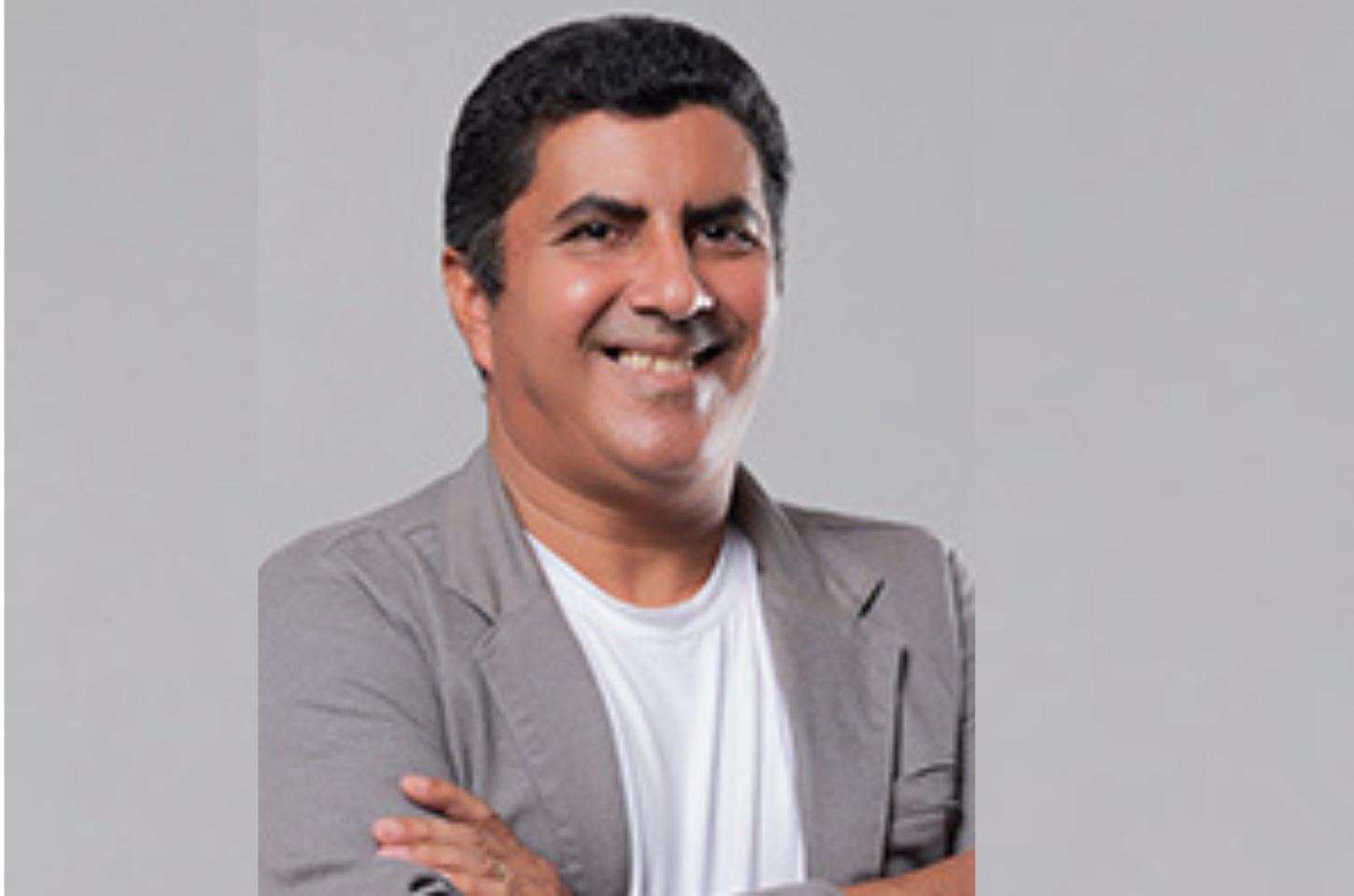 Em Pedra Branca: candidato a prefeito é multado por comício irregular