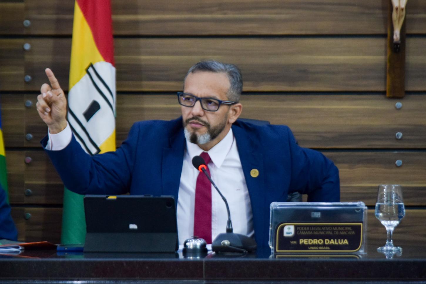 TRE Amapá mantém decisão e inocenta Pedro DaLua de acusação eleitoral