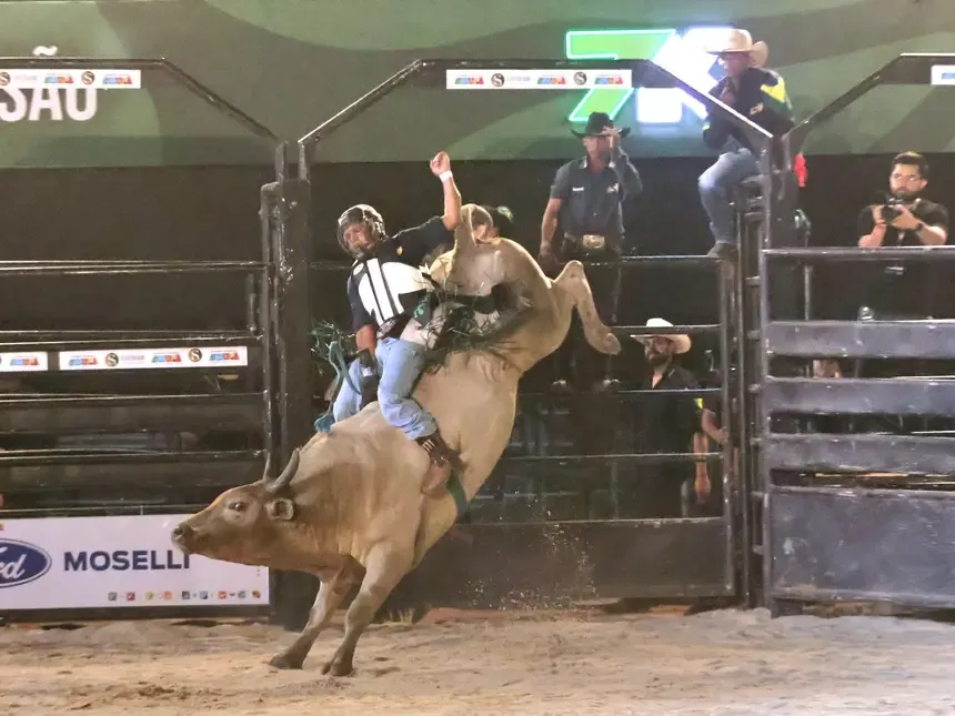 Adrenalina e tradição: etapa nacional do rodeio promete agitar a 54ª Expofeira