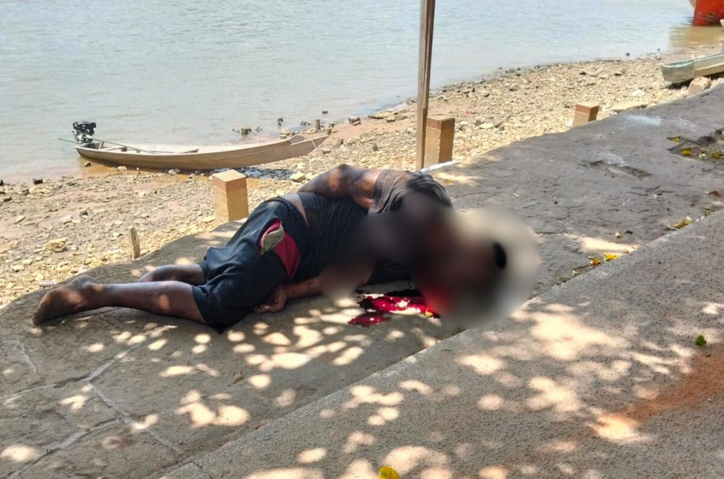 Homem é morto com facada no pescoço na orla de Laranjal do Jari