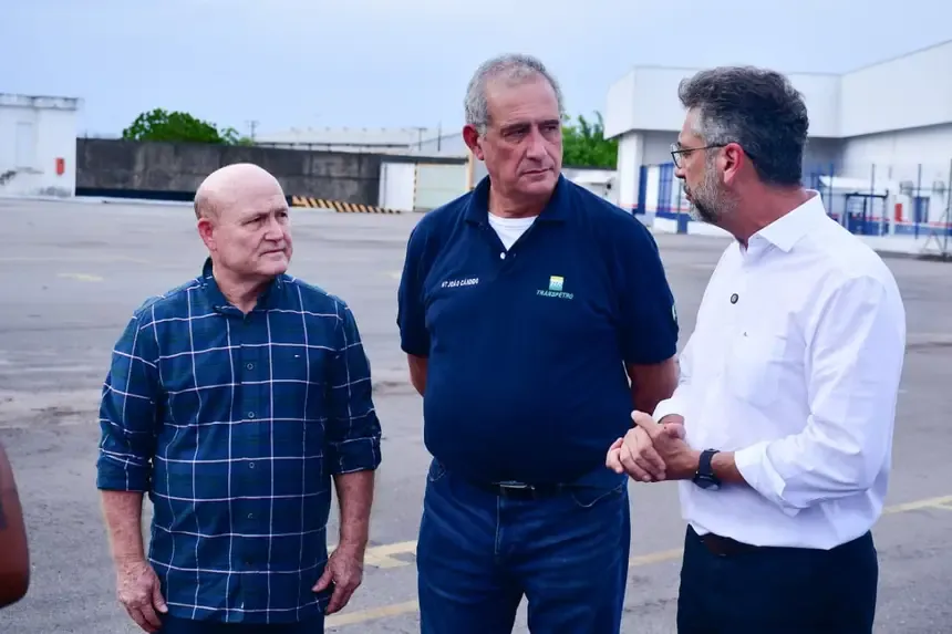 Amapá inicia estudos com Transpetro para nova base logística de petróleo
