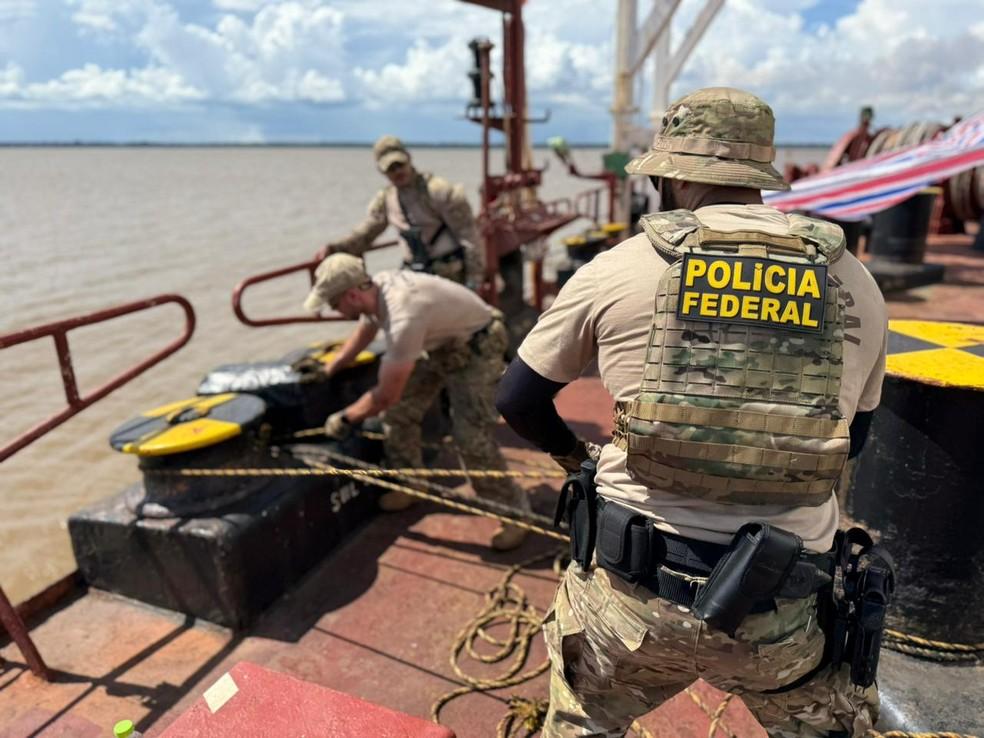 Polícia Federal apreende 480 kg de cocaína em navio no Amapá