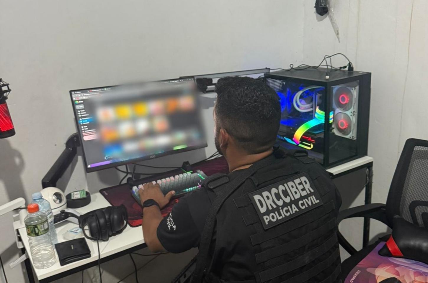 Polícia Civil e PF cumprem mandados contra pornografia infantil no Amapá