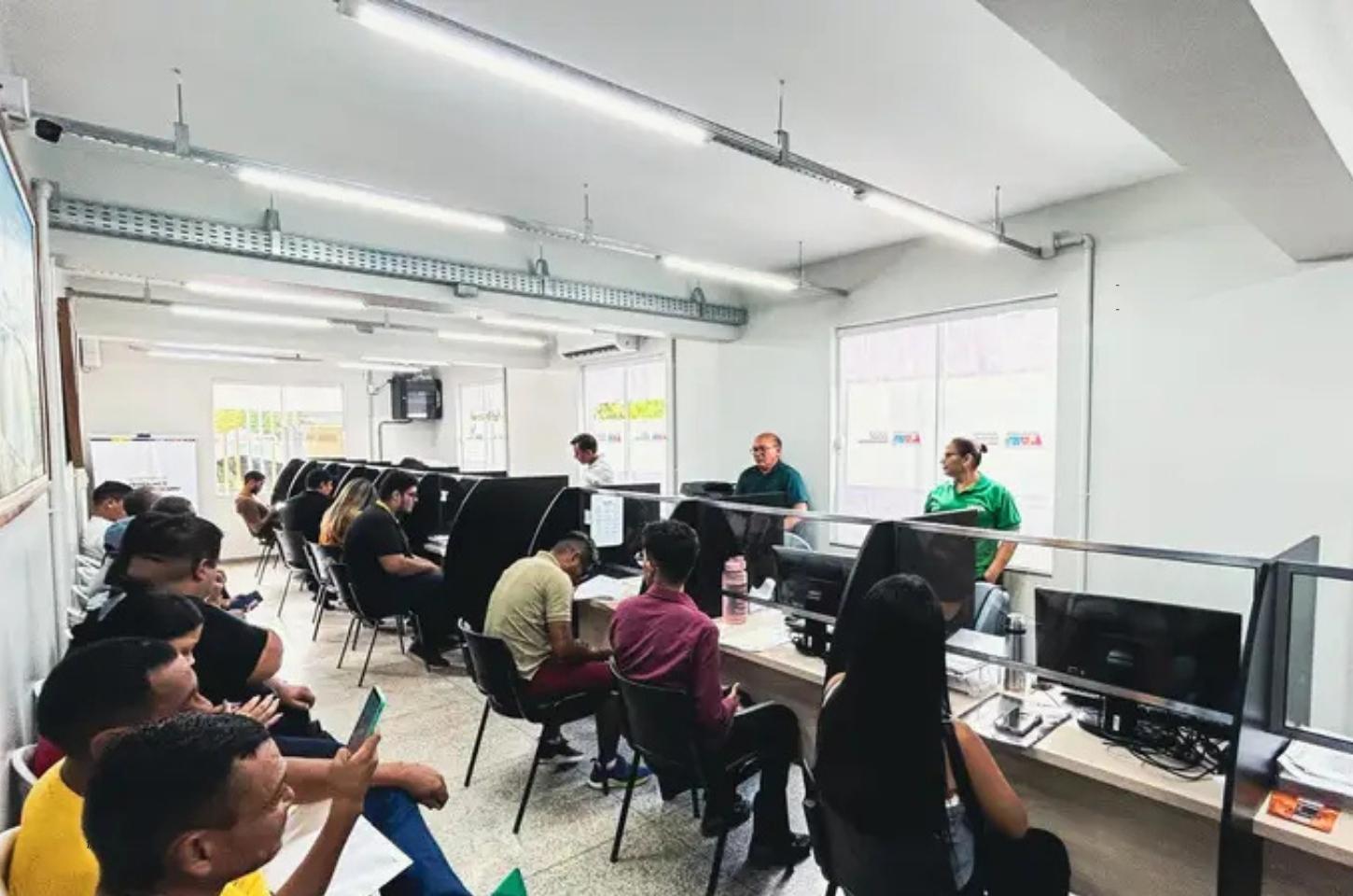 Sine Macapá anuncia mutirão com 94 vagas nesta terça; confira tudo