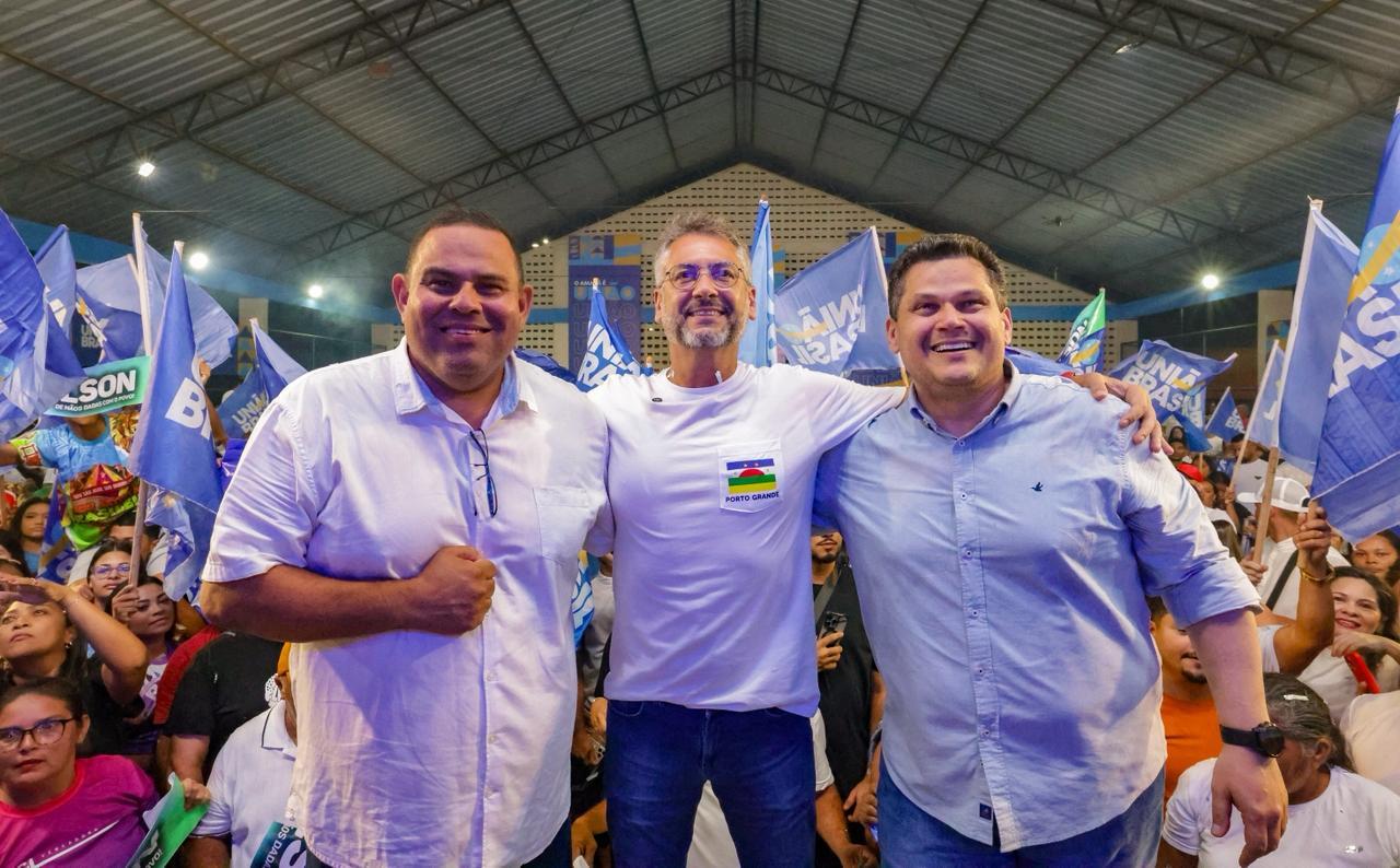 Governador Clécio e senador Davi ampliam base com prefeito de Porto Grande no União