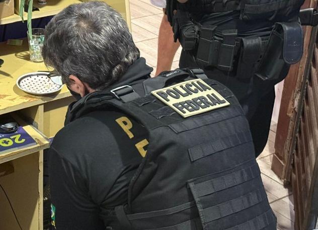 Polícia Federal faz operação contra abuso infantil em Santana