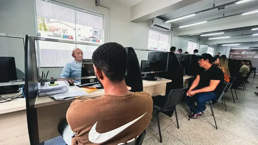 Sine Macapá tem 157 vagas de emprego nesta quinta; veja lista completa