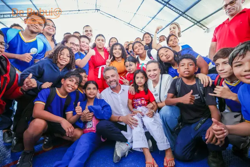 Escola Ruth Bezerra ganha nova quadra com piso modular esportivo em Macapá