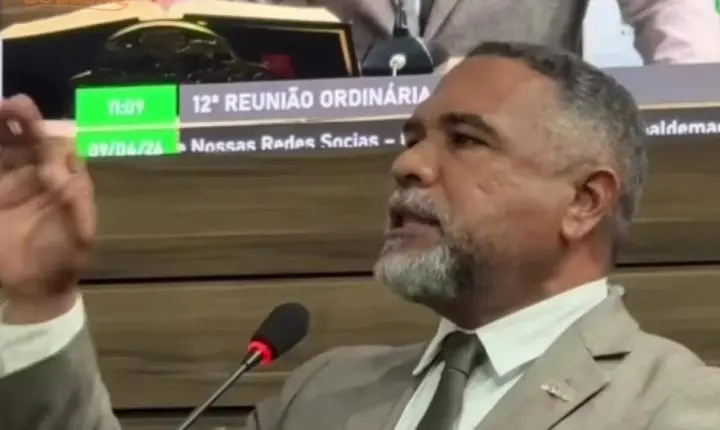 Após anos de silêncio, vereador descobre crise do lixo e cobra solução imediata